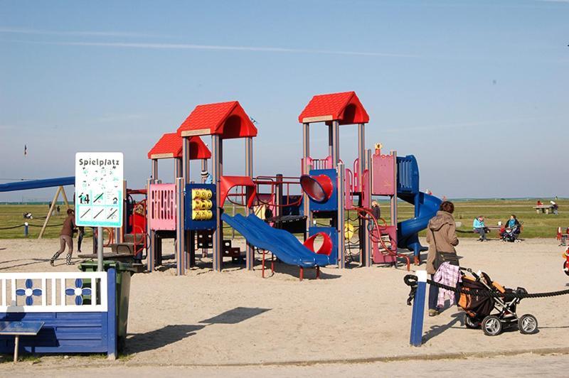 Lodge Camp Harlesiel direkt am Wattenmeer Wittmund Exterior foto