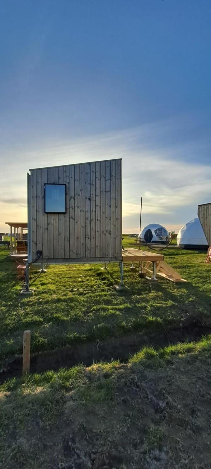 Lodge Camp Harlesiel direkt am Wattenmeer Wittmund Exterior foto
