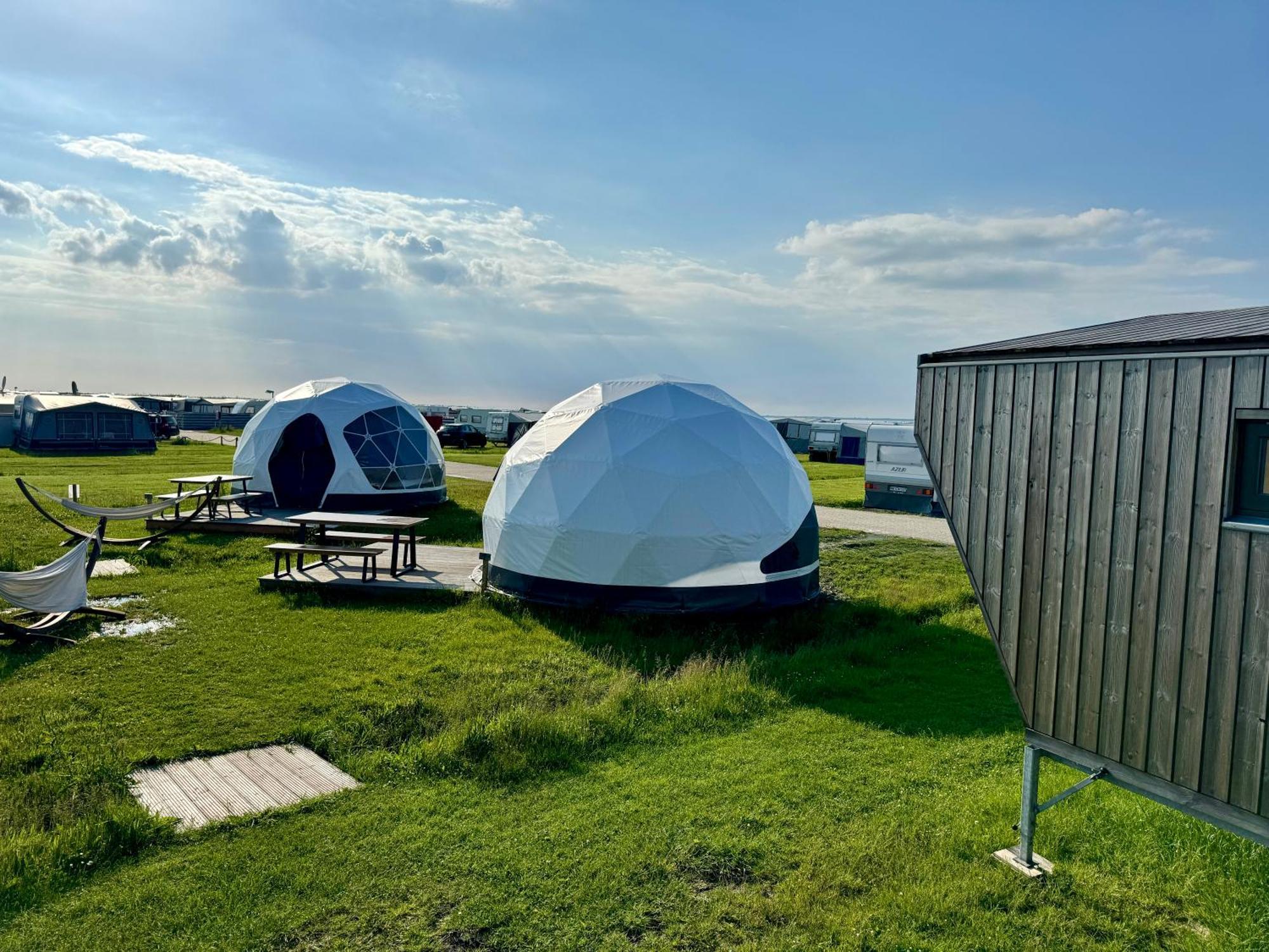 Lodge Camp Harlesiel direkt am Wattenmeer Wittmund Exterior foto
